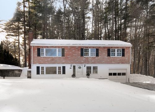62 Edgewood Rd, Concord, MA, 01742-3906 | Card Image