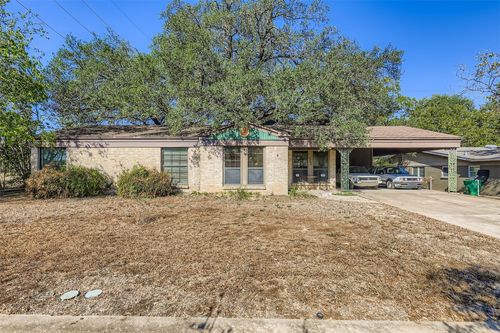 5702 Fairlane Dr, Austin, TX, 78757-4413 | Card Image