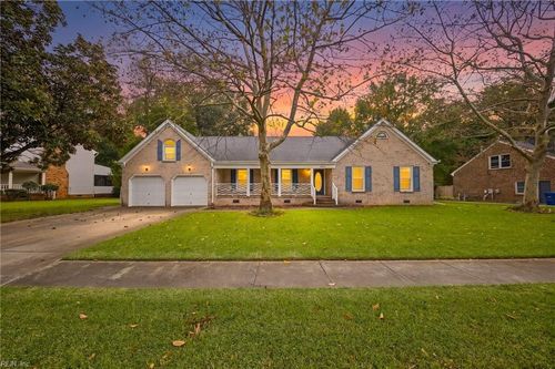 3947 Long Point Blvd, Portsmouth, VA, 23703-5338 | Card Image