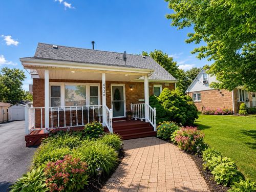6930 Garden Ln, Bridgeview, IL, 60455-1026 | Card Image
