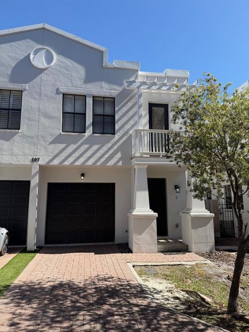 c-107 S Packwood Avenue, TAMPA, FL, 33606 | Card Image