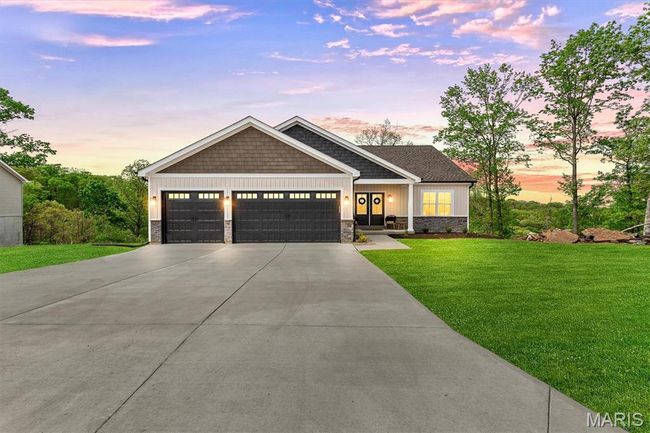 Peaceful, sought-after neighborhood of Forest Lake Estates! | Image 49