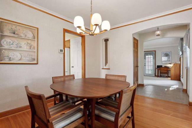 Separate formal Dining Room | Image 6