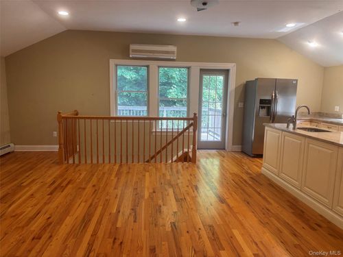 32 Continental Road, Warwick (Town), NY, 10990 | Card Image