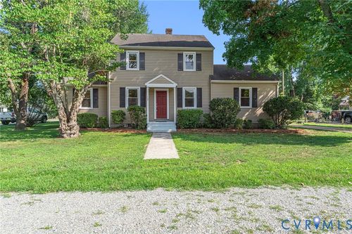 702 Daingerfield St, Tappahannock, VA, 22560-2258 | Card Image