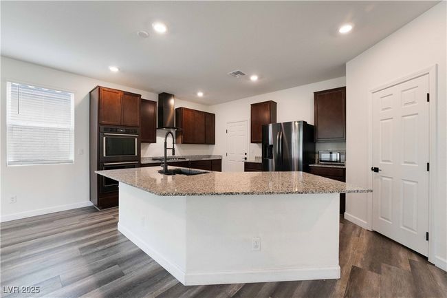 7547 Mojave Wind Ave, House other with 4 bedrooms, 4 bathrooms and null parking in Las Vegas NV | Image 7