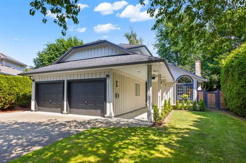 1614 143b St, Surrey, BC, V4A8M7 | Card Image