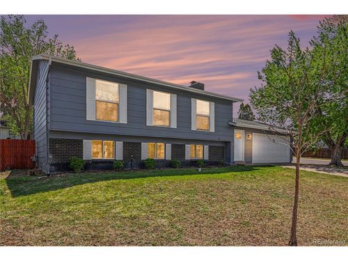 16570 E Baltic Pl, Aurora, CO, 80013-1107 | Card Image