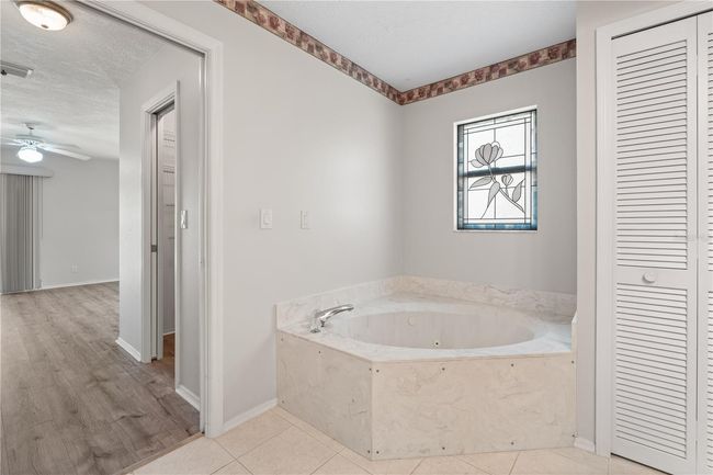 4622 34 Th Ct E, House other with 3 bedrooms, 3 bathrooms and null parking in BRADENTON FL | Image 15