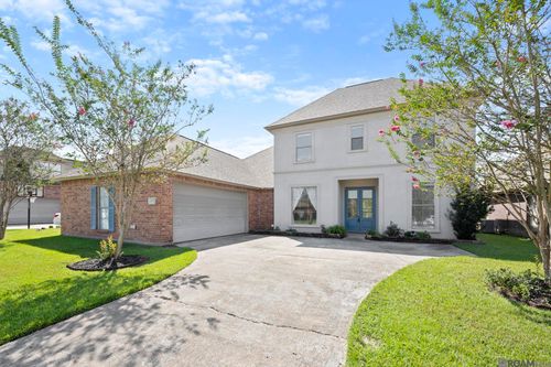 11372 Pleasant Knoll Dr, Denham Springs, LA, 70726-6074 | Card Image