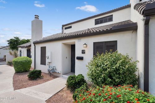 1138 E Kaler Dr, Phoenix, AZ, 85020-4115 | Card Image