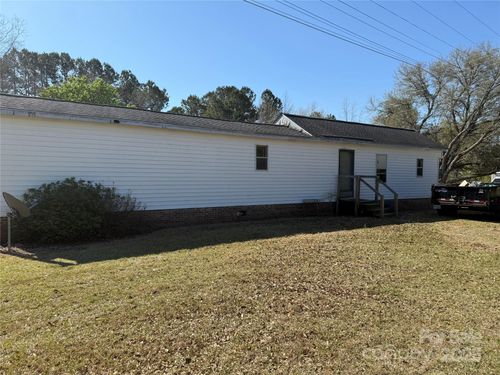144 Phelps Ln, Chesterfield, SC, 29709-7344 | Card Image