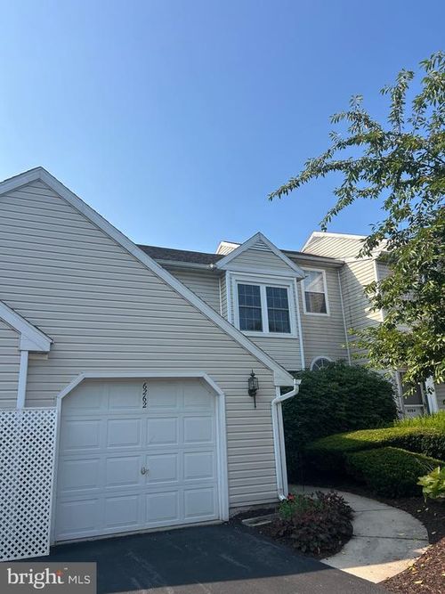 6262 Spring Knoll Dr, HARRISBURG, PA, 17111-6893 | Card Image