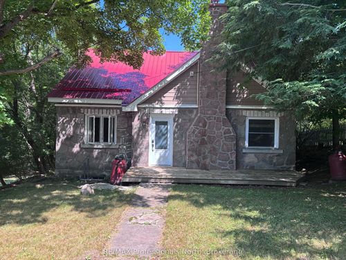 259 Highland St, Haliburton, ON, K0M1S0 | Card Image
