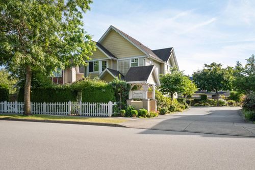38-4711 Blair Dr, Richmond, BC, V6X4E6 | Card Image