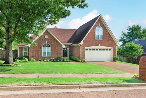 7686 Shadow Glen Ln, Bartlett, TN, 38002-8062 | Card Image