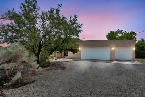 115 El Rey Dr, Corrales, NM, 87048-7117 | Card Image