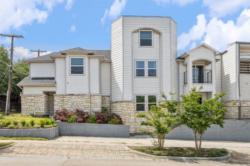 1964 W Davis St, Dallas, TX, 75208-5503 | Card Image