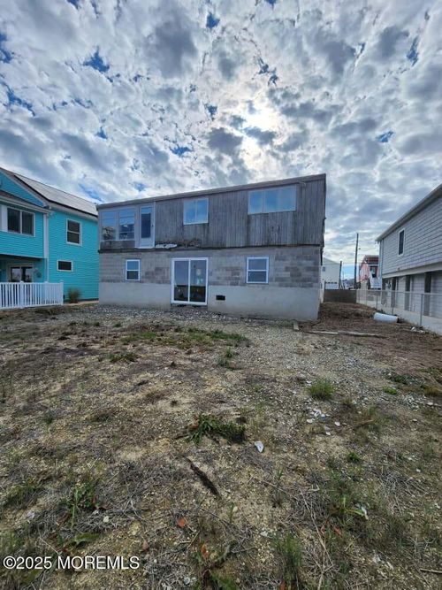 389 Kingfisher Rd, Tuckerton, NJ, 08087-2412 | Card Image