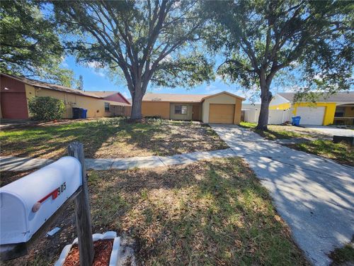 905 Old Field Dr, BRANDON, FL, 33511-6275 | Card Image