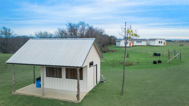 tackle shed- next to pond | Image 38