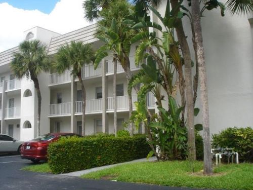 8460 Sunrise Lakes Blvd, Sunrise, FL, 33322-7501 | Card Image