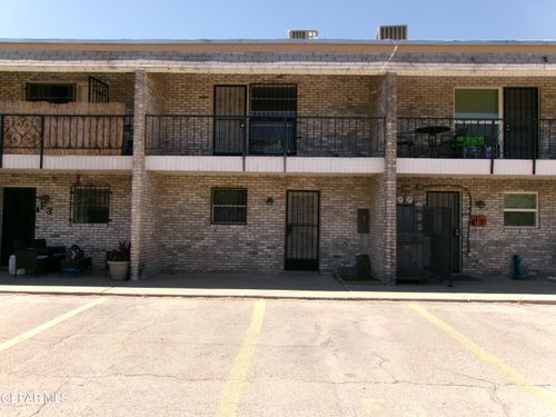 f4-6700 Escondido Dr, El Paso, TX, 79912-3161 | Card Image