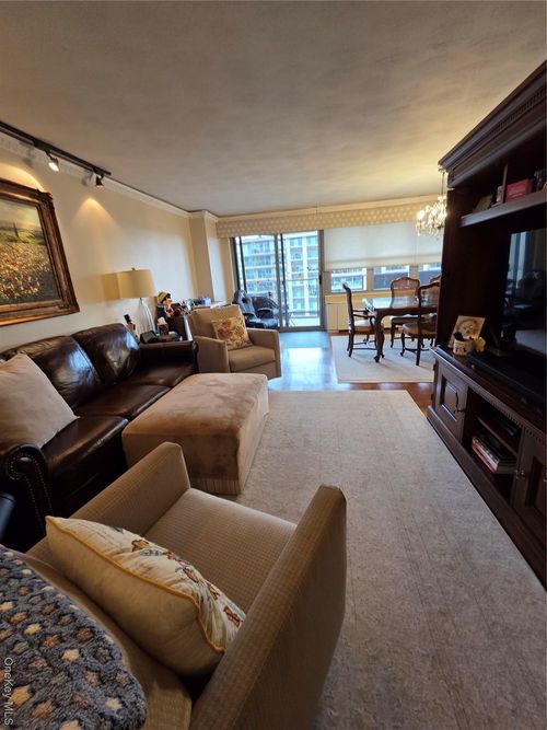 apt-15g-18-05 215th St, Bayside, NY, 11360-2123 | Card Image