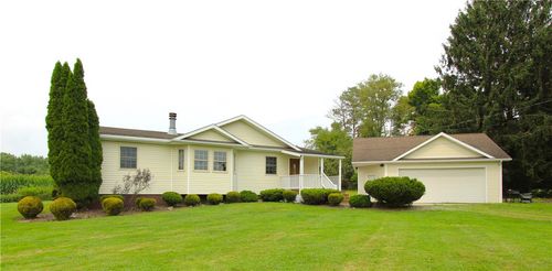 105 Sunset Rd, Hermitage, PA, 16148-4915 | Card Image