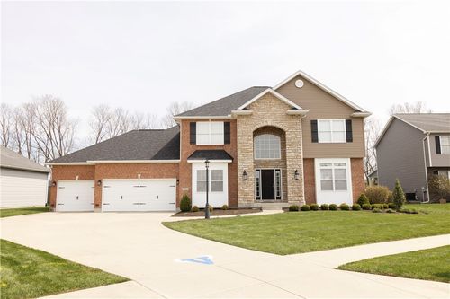 731 Sherwood Drive, Troy, OH, 45373 | Card Image