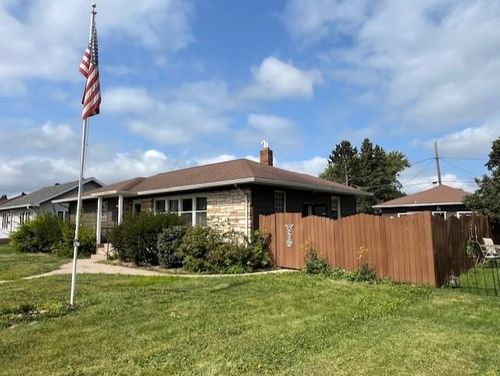 709 11th St S, Virginia, MN, 55792-3137 | Card Image