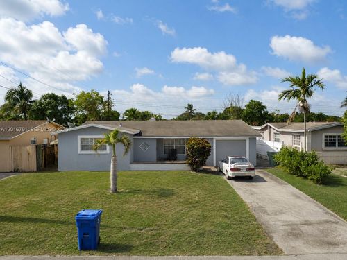 7748 Biltmore Blvd, Miramar, FL, 33023-5826 | Card Image