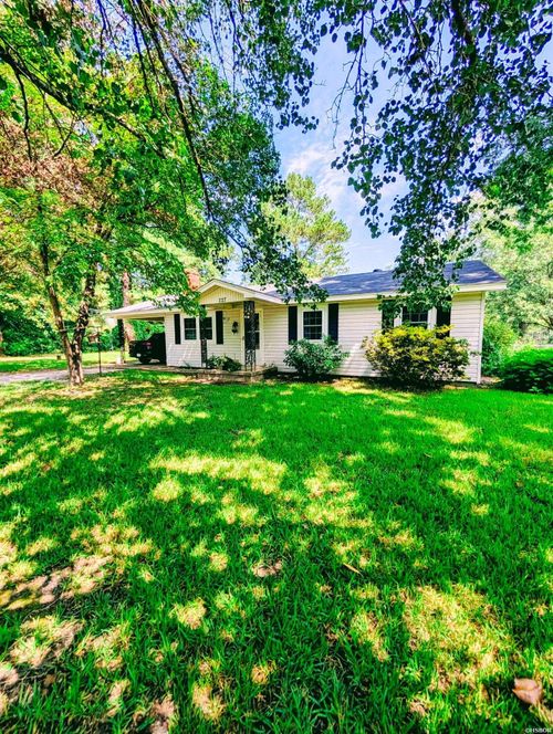 227 Voss Trl, Malvern, AR, 72104-5856 | Card Image