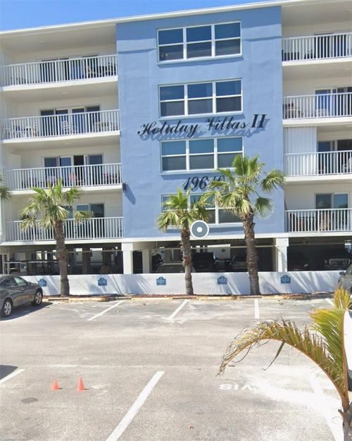303-19610 Gulf Blvd, INDIAN SHORES, FL, 33785-2306 | Card Image