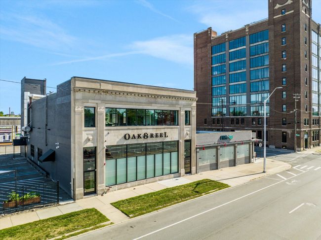 APT-4 - 2843 E Grand Blvd, Condo with 2 bedrooms, 2 bathrooms and null parking in Detroit MI | Image 30