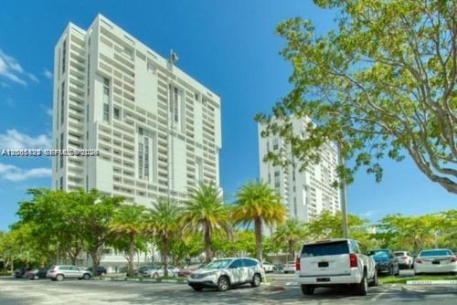 1016-20225 Ne 34th Ct, Aventura, FL, 33180-3317 | Card Image