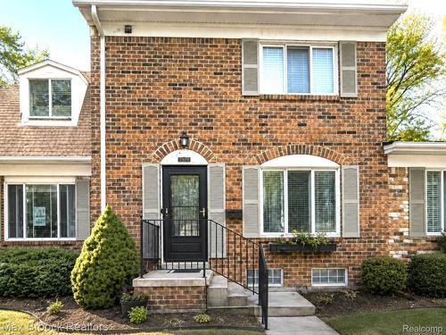 1928 Wickham St, Royal Oak, MI, 48073-1123 | Card Image