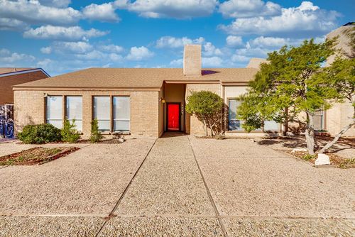 3002 Moss Ave, Midland, TX, 79705-4230 | Card Image