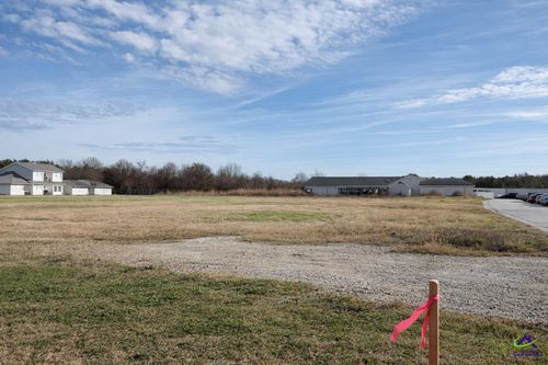 719 Highway 96, bonaire, GA, 31005-3938 | Card Image