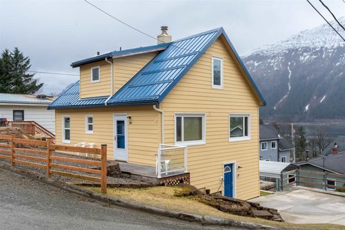 204 5th Street, Douglas, AK, 99824 | Card Image