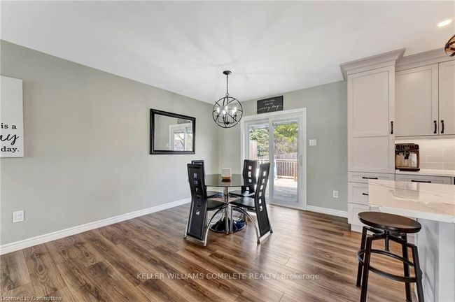 16 Settlers Dr, House other with 3 bedrooms, 2 bathrooms and 4 parking in Kitchener ON | Image 12