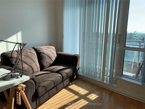 702-18 Holmes Ave, North York, ON, M2N0E1 | Card Image