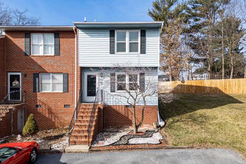 830 Vine St, HARRISONBURG, VA, 22802 | Card Image