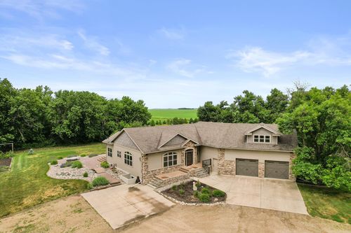 14293 40th St S, Moorhead, MN, 56560-7819 | Card Image