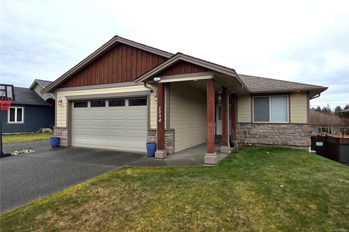 1094 Cordero Cres, Campbell River, BC, V9H0B6 | Card Image