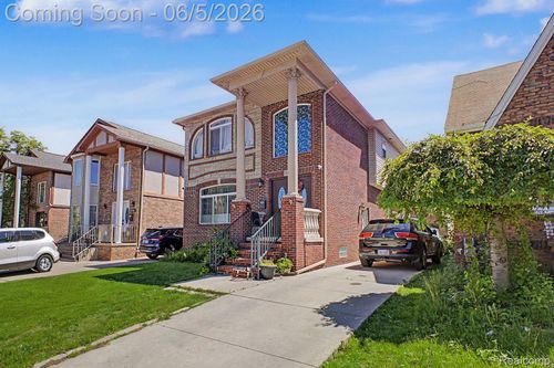 5524 Maple St, Dearborn, MI, 48126-3240 | Card Image