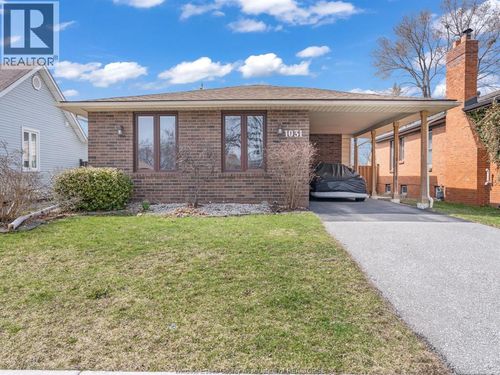 1031 Eastlawn Ave, Windsor, ON, N8S3H8 | Card Image