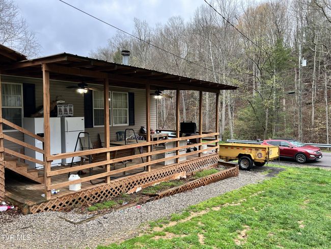 9536 Mcfall Fork Rd, House other with 3 bedrooms, 2 bathrooms and null parking in Pound VA | Image 13
