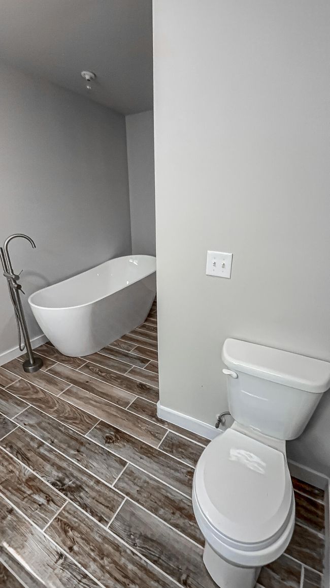 1690 W Us Highway 70, House other with 4 bedrooms, 5 bathrooms and null parking in Plainview TX | Image 52