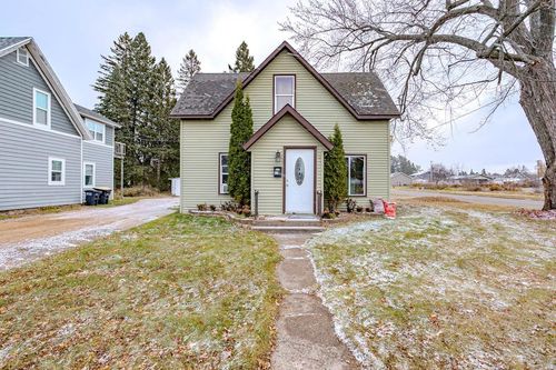 921 S Keenan St, Rhinelander, WI, 54501-3920 | Card Image